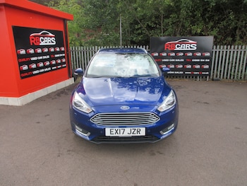 Used Ford Focus 2017 for sale - 75724012: Photo