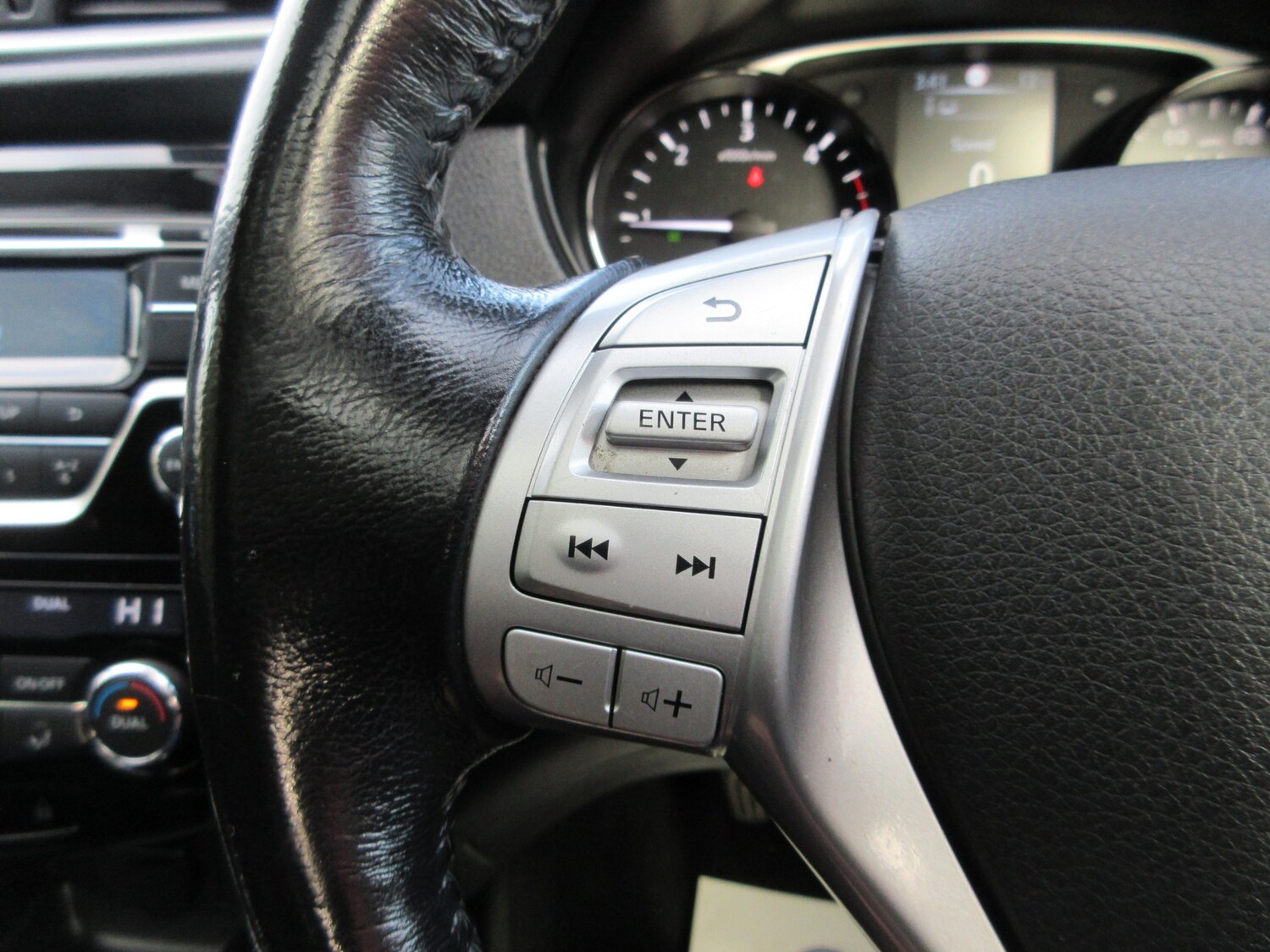 Used Nissan X-Trail 2017 for sale - 76316648: Photo 23