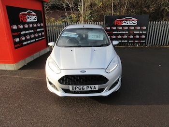 Used Ford Fiesta 2016 for sale - 76893332: Photo