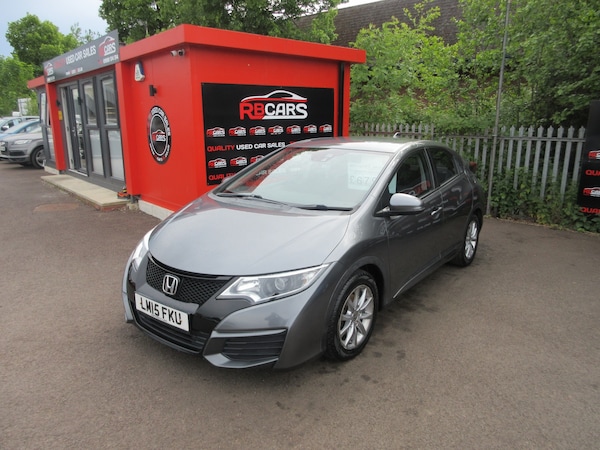 Used Honda Civic 2015 for sale - 74502381: Photo 3