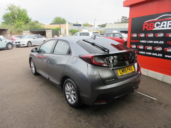 Used Honda Civic 2015 for sale - 74502381: Photo 5