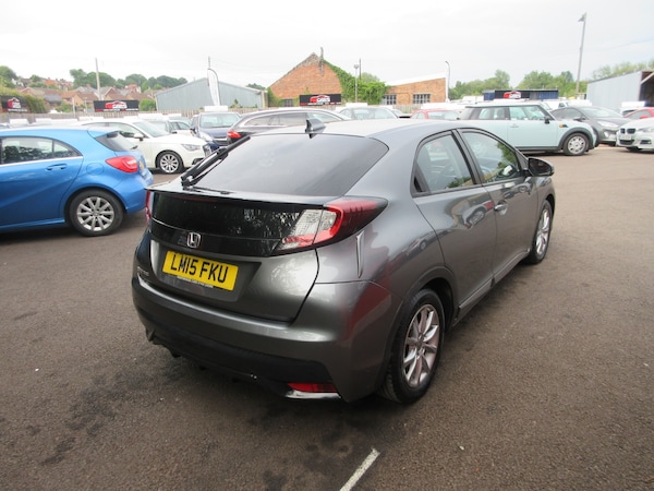 Used Honda Civic 2015 for sale - 74502381: Photo 7