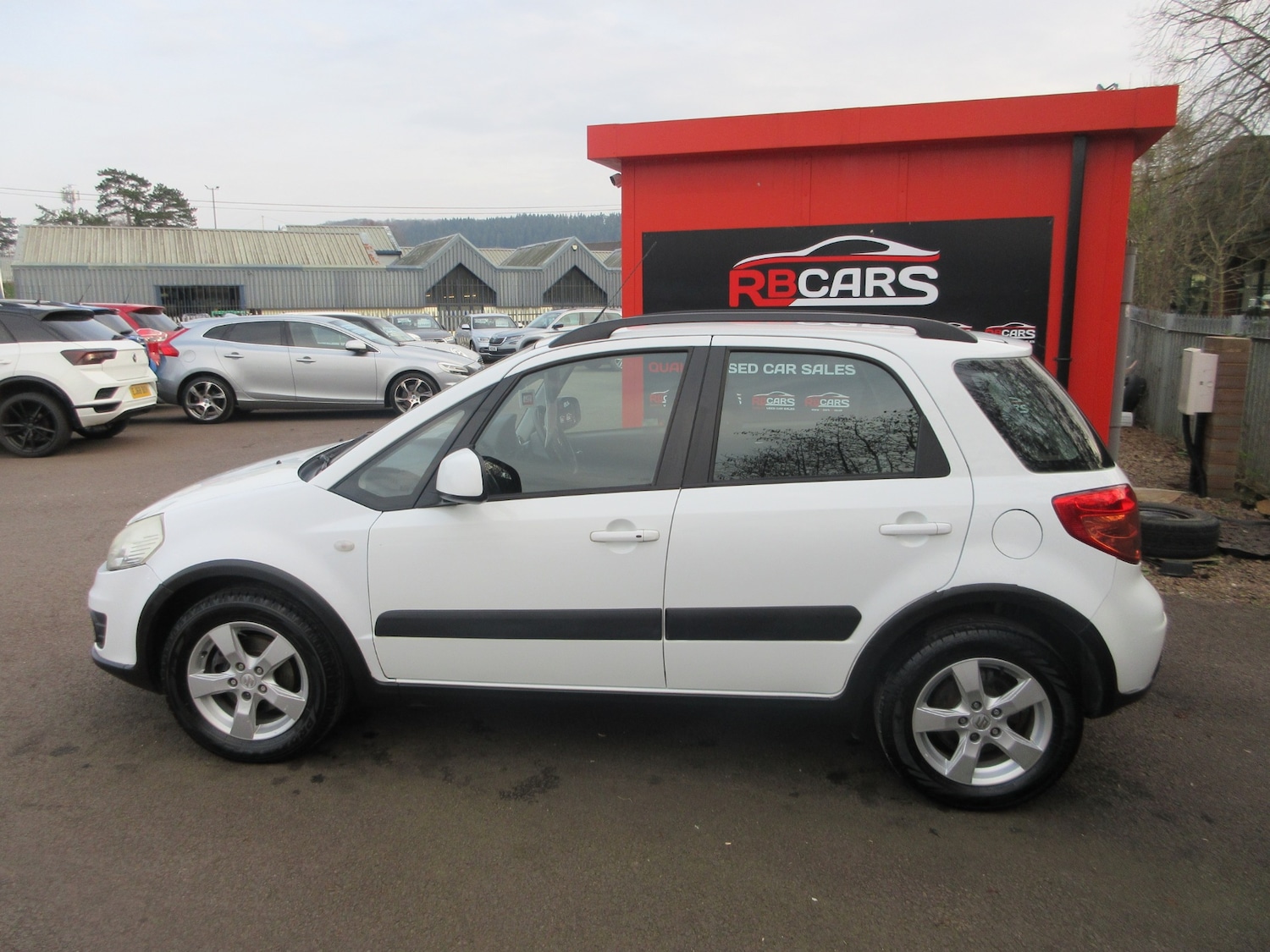 Used Suzuki SX4 2012 for sale - 77760680: Photo 4