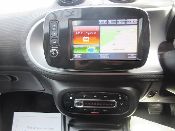 Used smart fortwo 2017 for sale - 75486461: Photo 16