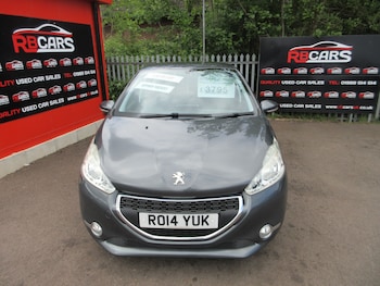 Used Peugeot 208 2014 for sale - 78381551: Photo