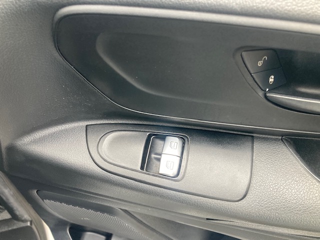 Used Mercedes-Benz Vito 2017 for sale - 77721609: Photo 8