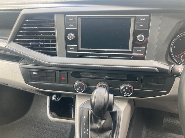 Used Volkswagen Transporter 2024 for sale - 77847468: Photo 11