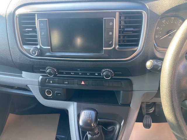 Used Vauxhall Vivaro 2019 for sale - 77353011: Photo 8