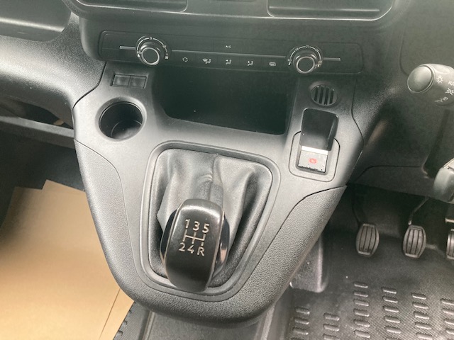 Used Peugeot Partner 2021 for sale - 76115660: Photo 12