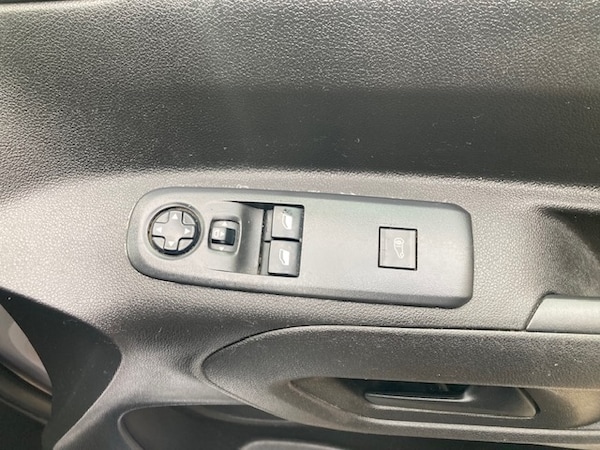 Used Peugeot Partner 2021 for sale - 76115660: Photo 8