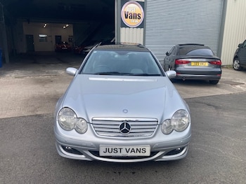 Used Mercedes-Benz C Class 2006 for sale - 76663843: Photo