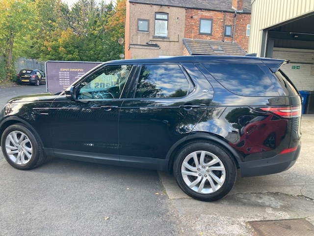 Used Land Rover Discovery 2020 for sale - 76455631: Photo 3