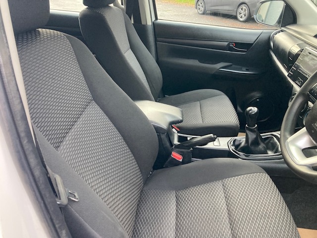 Used Toyota Hilux 2019 for sale - 76720505: Photo 7