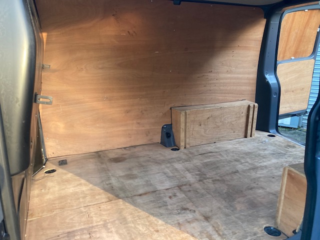 Used Volkswagen Transporter 2021 for sale - 76536922: Photo 6