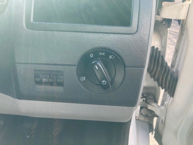 Used Volkswagen Transporter 2012 for sale - 77851692: Photo 9