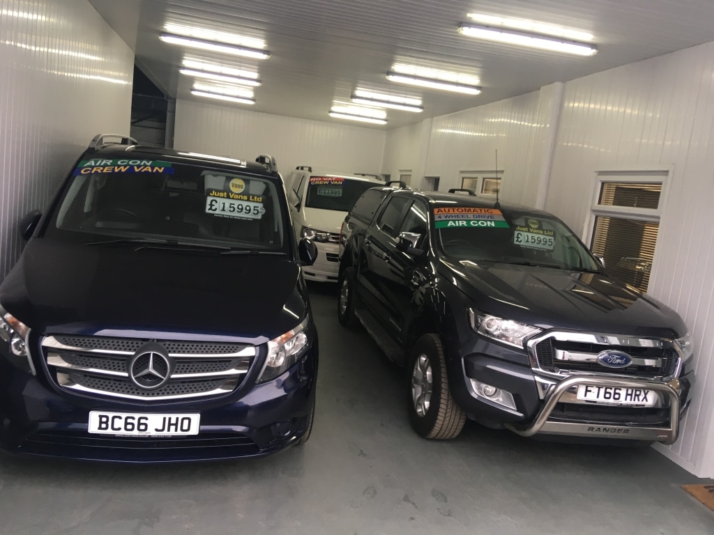 Used Ford Transit Connect 2017 for sale - 76007339: Photo 17