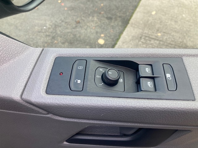 Used Volkswagen Transporter 2024 for sale - 76375062: Photo 8