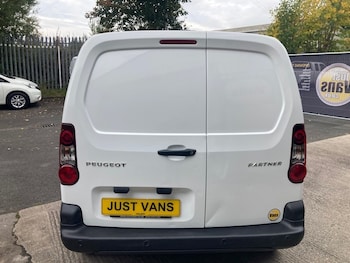 Used Peugeot Partner 2017 for sale - 76149828: Photo 4