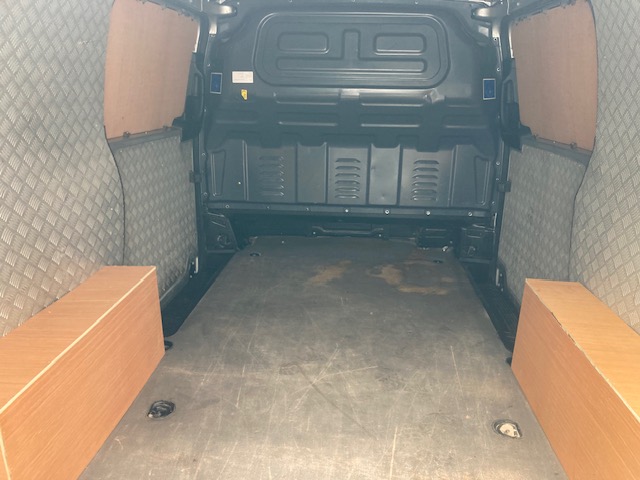 Used Mercedes-Benz Vito 2016 for sale - 78031966: Photo 5