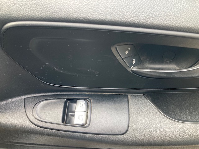 Used Mercedes-Benz Vito 2016 for sale - 78031966: Photo 8