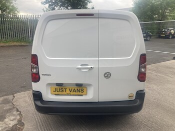 Used Vauxhall Combo 2022 for sale - 74757800: Photo