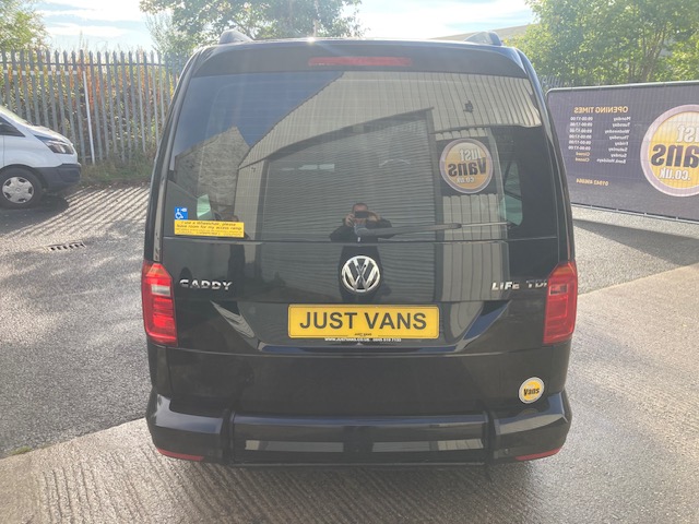 Used Volkswagen Caddy Maxi 2017 for sale - 76007346: Photo 4