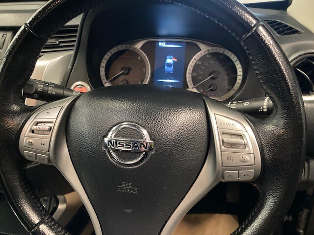 Used Nissan Navara 2019 for sale - 77702571: Photo 10