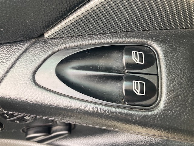 Used Mercedes-Benz S Class 2004 for sale - 76893386: Photo 7