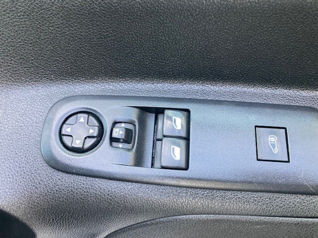 Used Peugeot Partner 2021 for sale - 77556399: Photo 6