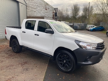 Used Toyota Hilux 2019 for sale - 77847470: Photo