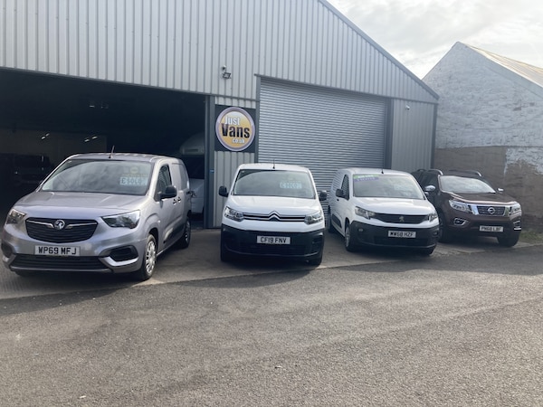 Used Ford Transit 2017 for sale - 76232917: Photo 16