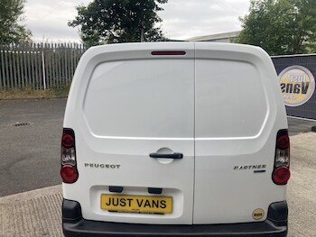 Used Peugeot Partner 2017 for sale - 75628465: Photo
