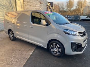 Vauxhall Vivaro feature image