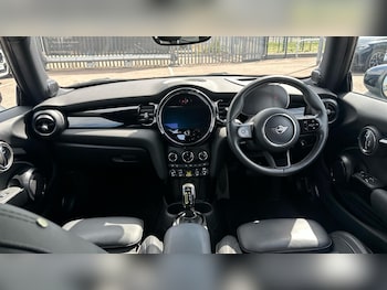 Used MINI Hatch 2021 for sale - 79441803: Photo