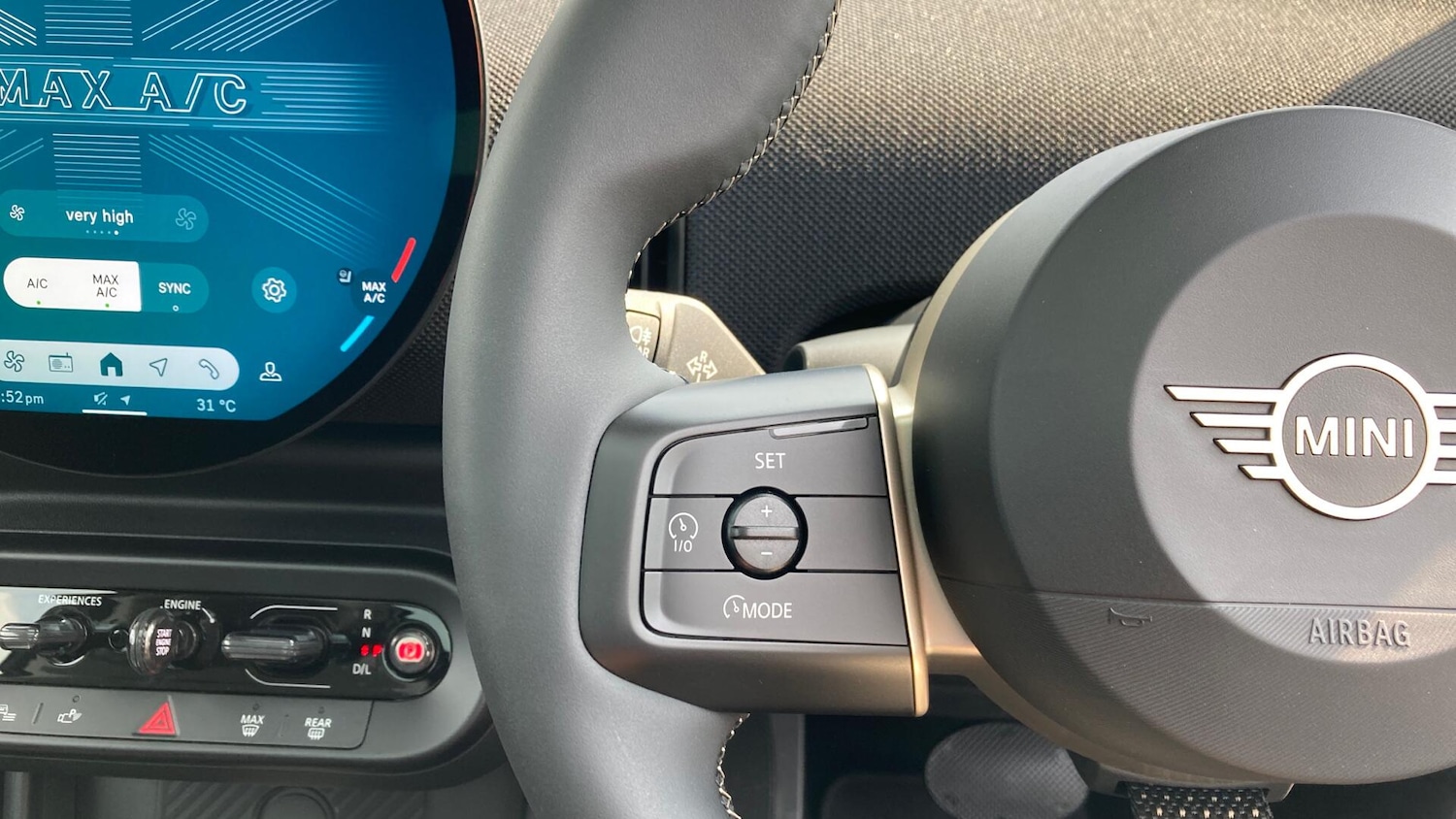 Used MINI Cooper 2024 for sale - 77939295: Photo 17