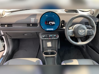 Used MINI Cooper 2024 for sale - 77939295: Photo