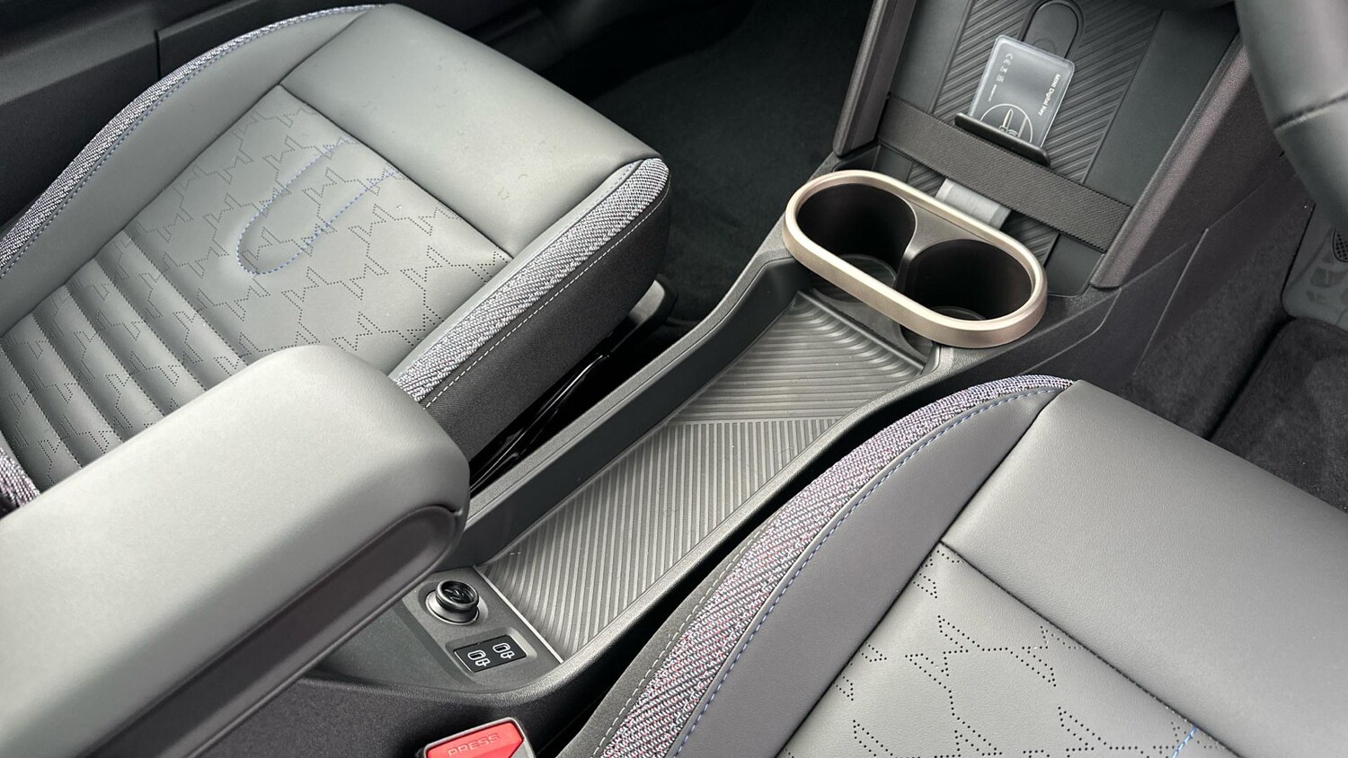 Used MINI Cooper 2024 for sale - 77604735: Photo 10