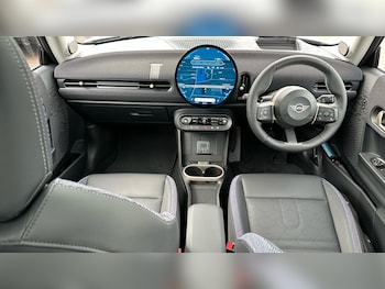 Used MINI Cooper 2024 for sale - 77604735: Photo