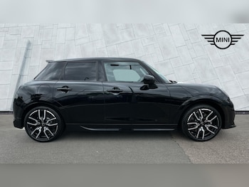 Used MINI Hatch 2025 for sale - 79532149: Photo
