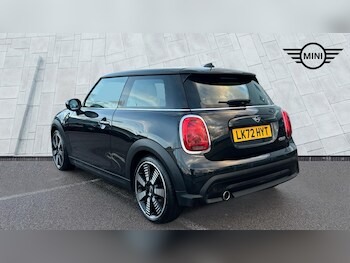 Used MINI Hatch 2022 for sale - 77604763: Photo