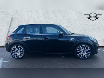 Used MINI Hatch 2019 for sale - 77604714: Photo