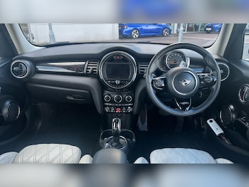 Used MINI Hatch 2019 for sale - 77604714: Photo