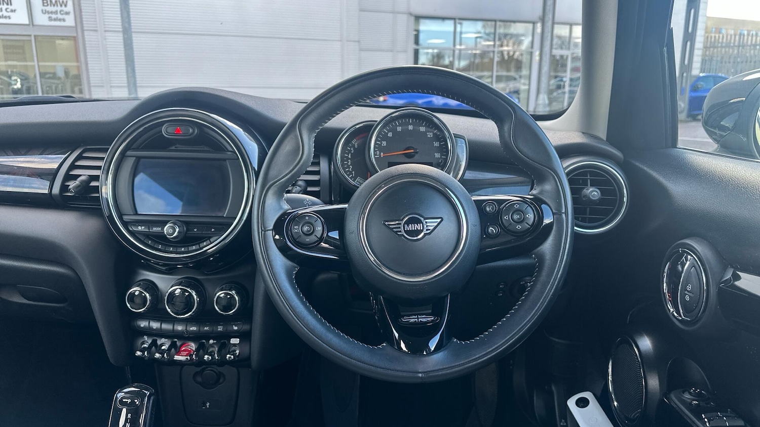 Used MINI Hatch 2019 for sale - 77604714: Photo 5