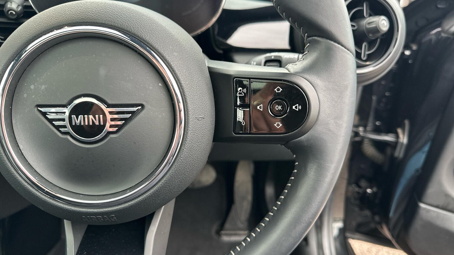 Used MINI Hatch 2023 for sale - 78034865: Photo 18