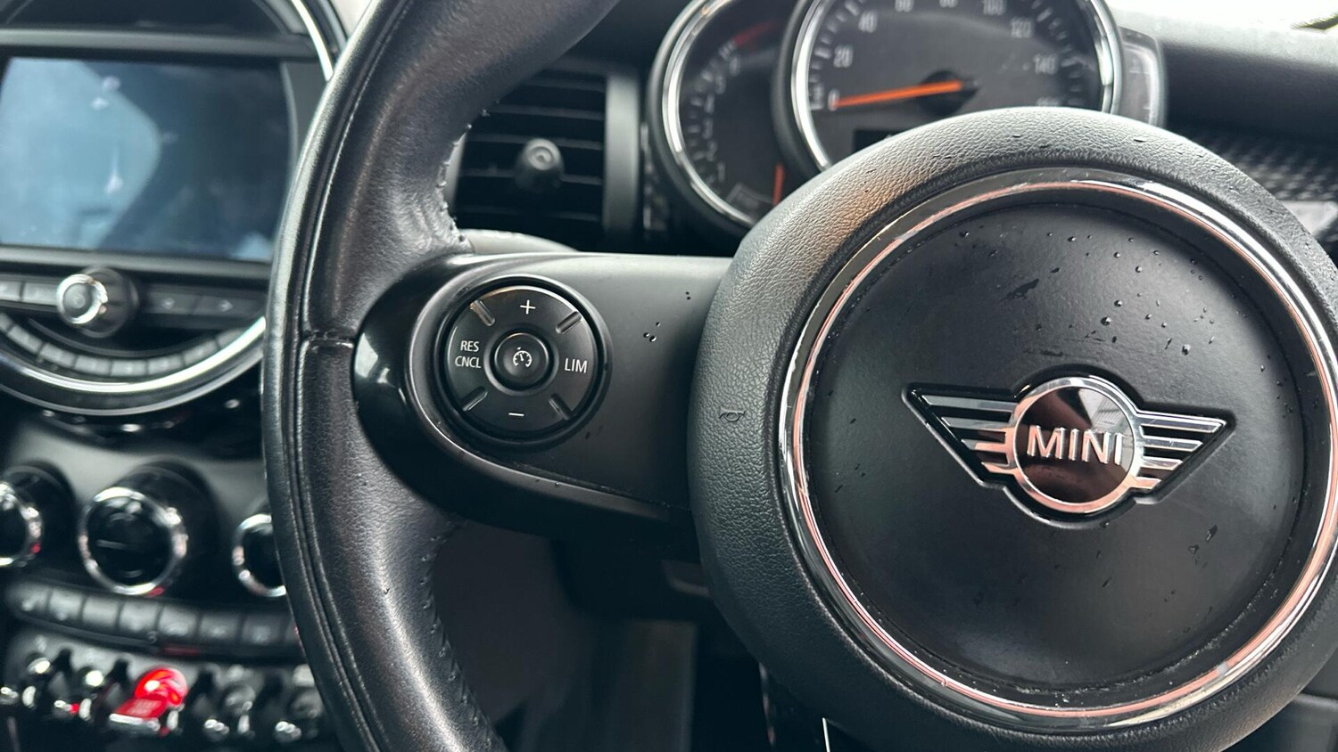 Used MINI Hatch 2019 for sale - 77604792: Photo 17