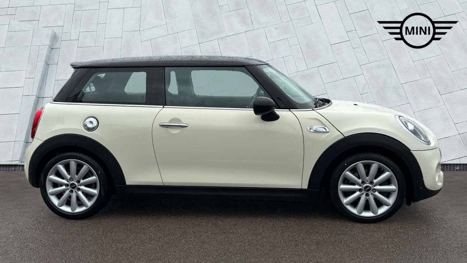 Used MINI Hatch 2019 for sale - 77604792: Photo 3