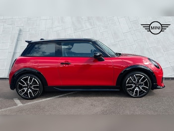 Used MINI Hatch 2024 for sale - 79484810: Photo