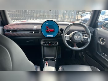 Used MINI Hatch 2024 for sale - 79484810: Photo