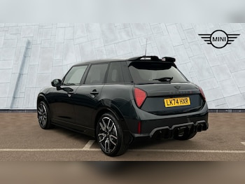 Used MINI Cooper 2024 for sale - 77604745: Photo