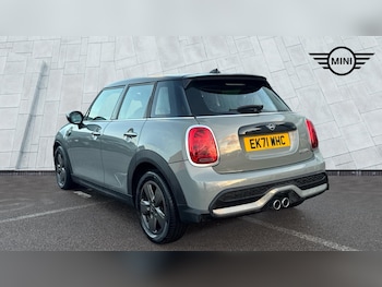 Used MINI Hatch 2021 for sale - 77604723: Photo